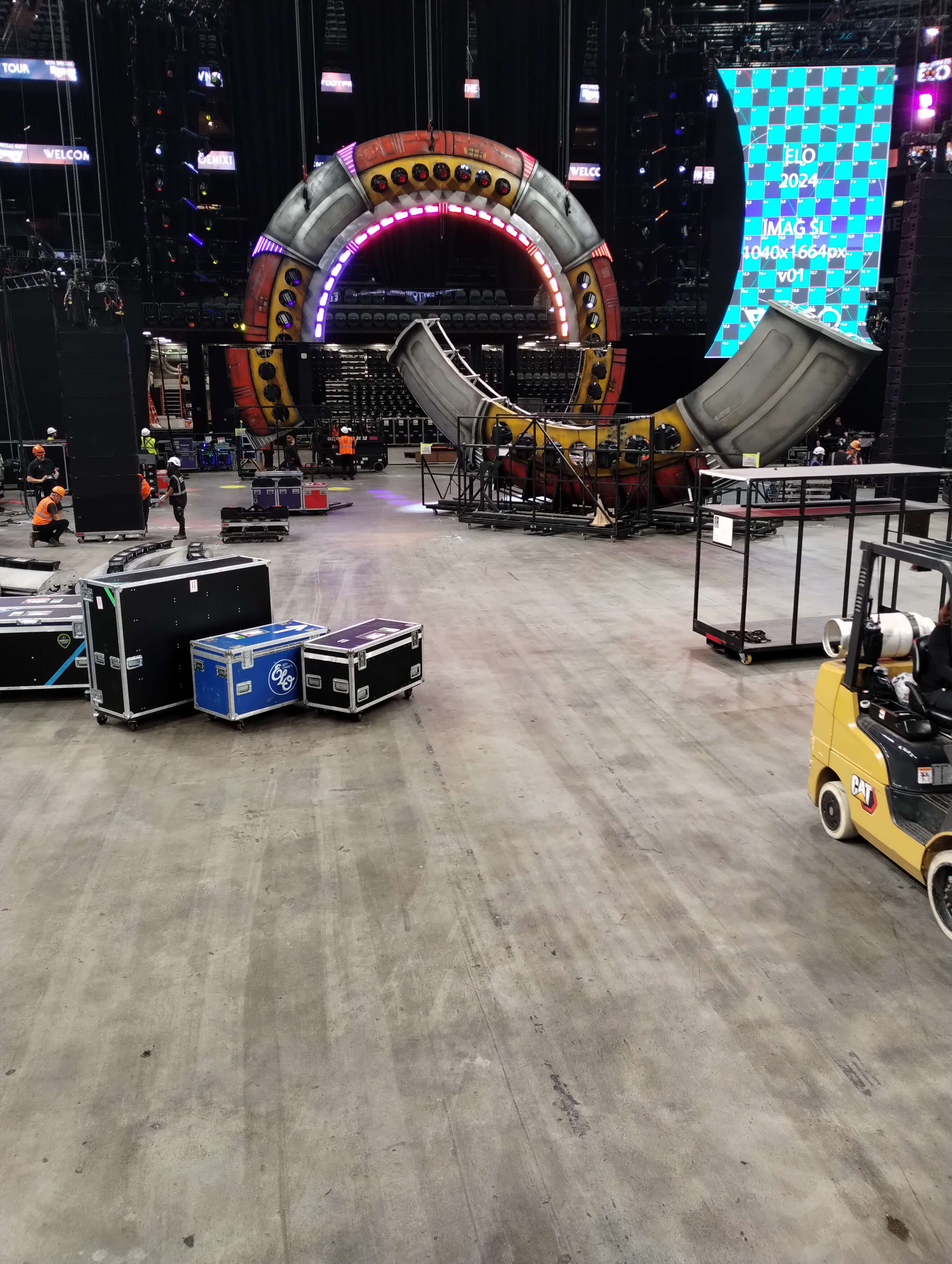 Production-floor setup during an ELO arena show